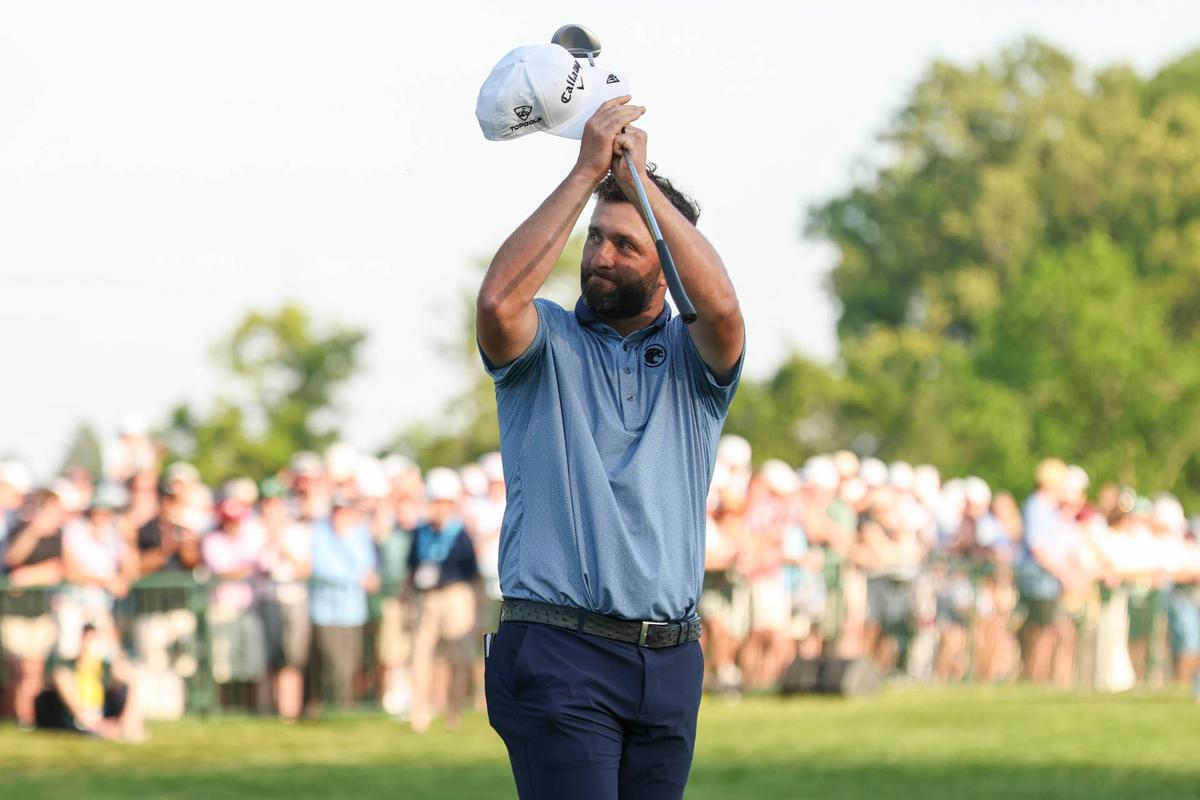  Jon Rahm waves to the fans on the 18th hole after the final round of the PGA Championship at Aronimink Golf Club on Sunday, May 17, 2026, in Newtown Square, Pennsylvania. (Photo by Scott Taetsch/PGA of America)