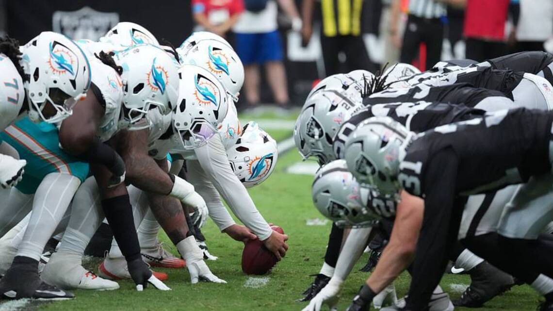 Grading Every Raiders' Position Group After Week 1 vs. Dolphins