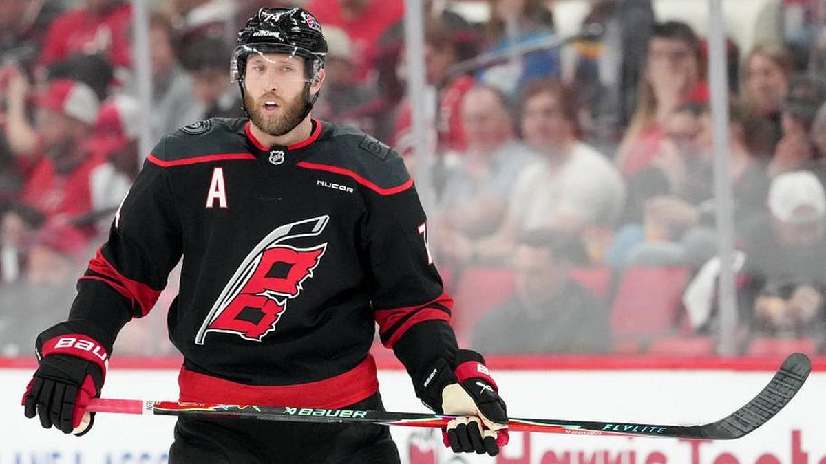  Hurricanes defenseman Jaccob Slavin will be a difference-maker in the Stanley Cup Final. | James Guillory-Imagn Images 