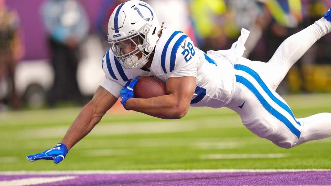 Jonathan Taylor on playing for Colts: 'Proud to wear horseshoe' 