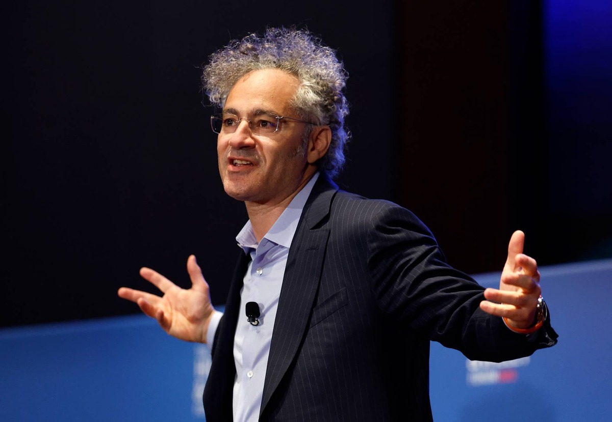  UBS says investors may be misreading Palantir's AI moat and valuation Kevin Dietsch/Getty Images