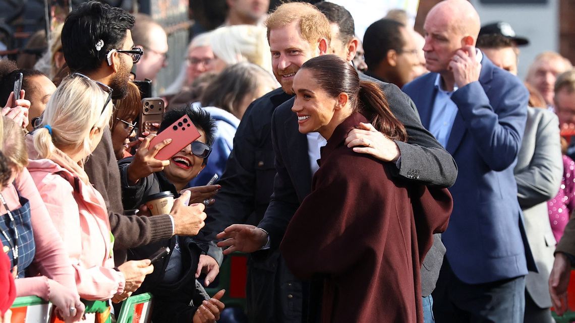 Prince Harry says he wants to reconcile with family