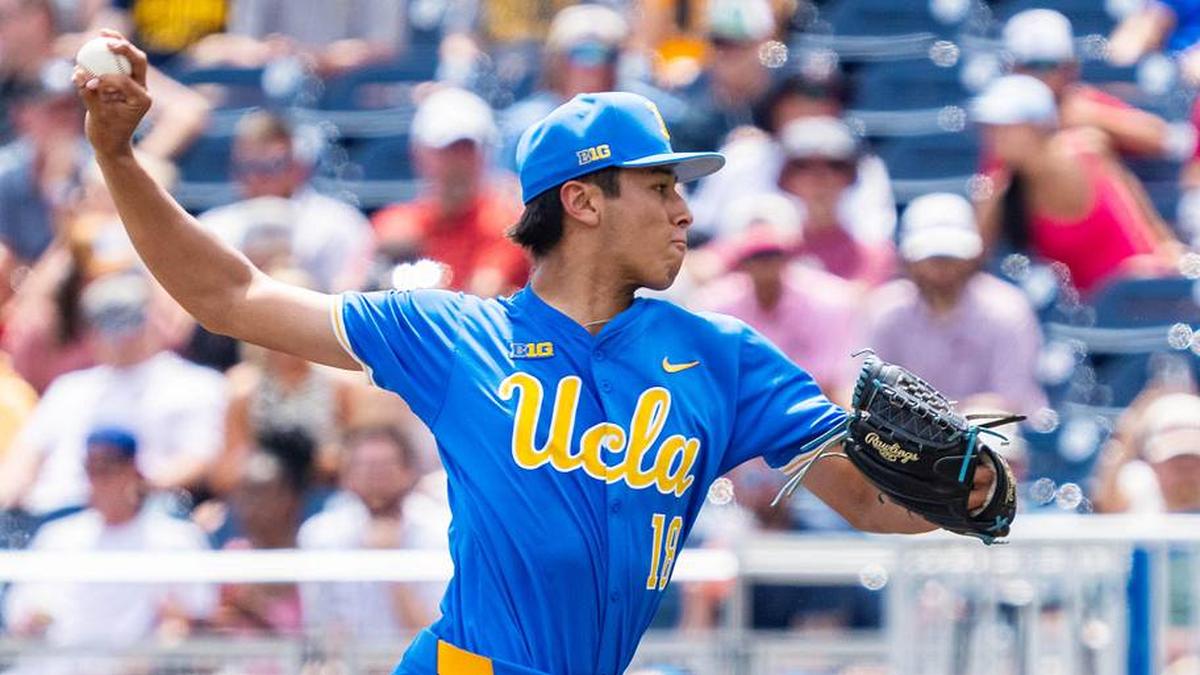  Jun 14, 2025; Omaha, Neb, USA; UCLA Bruins pitcher Wylan Moss (18) pitches during the fifth inning against the Murray State Racers at Charles Schwab Field. Mandatory Credit: Dylan Widger-Imagn Images | Dylan Widger-Imagn Images 