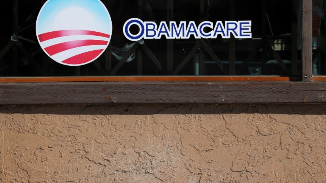 US to issue $500 Obamacare refunds to nearly a million Americans