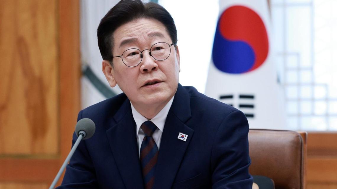 Lee says to swiftly introduce fuel price cap as Mideast crisis intensifies 