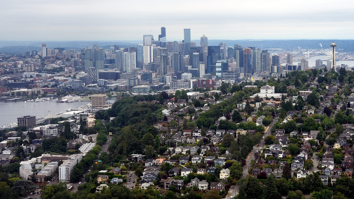 Seattle teachers union authorizes strike ahead of school year