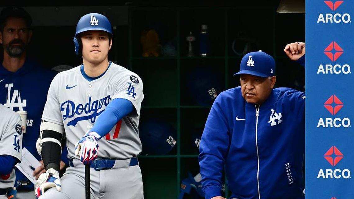 Dodgers' Shohei Ohtani Disagrees With Dave Roberts Over Off Days