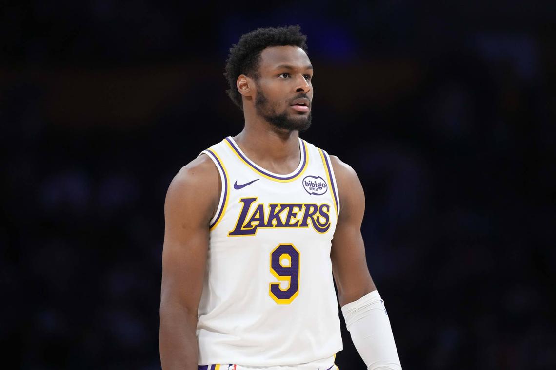  Los Angeles Lakers guard Bronny James (9). © Kirby Lee-Imagn Images