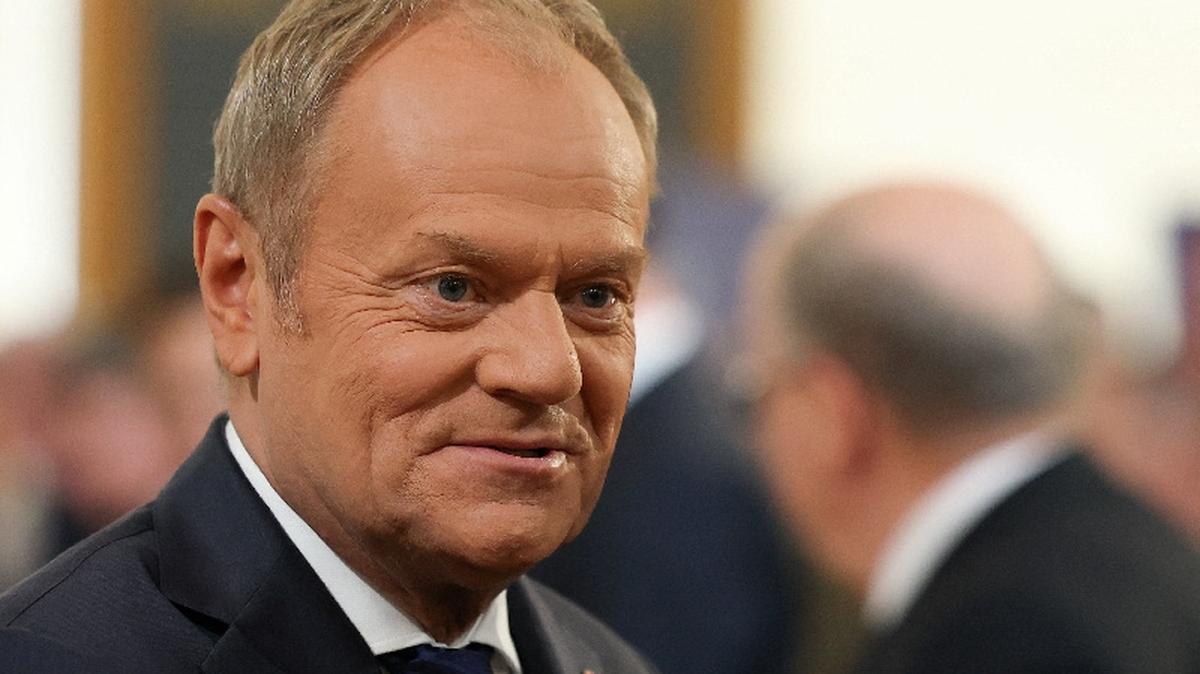 Polish Prime Minister Donald Tusk attends a signing ceremony for Poland's SAFE programme loan agreement, in Warsaw, Poland, May 8, 2026. REUTERS/Kacper Pempel