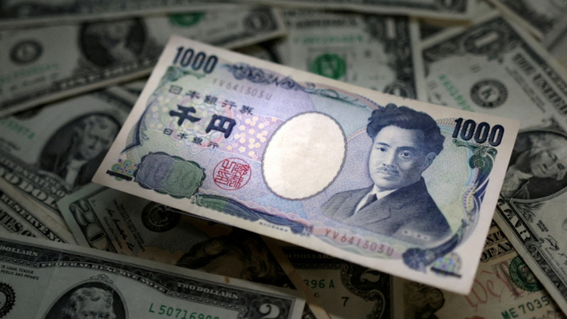 Currency markets subdued as oil shock lifts global yields; ECB, US inflation eyed 