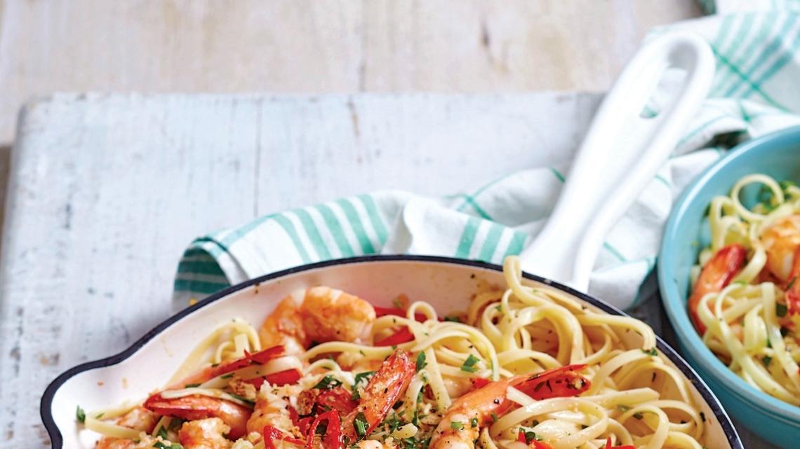 Easy Shrimp Scampi Linguine Recipe is a 30-Minute Supper Sensation 
