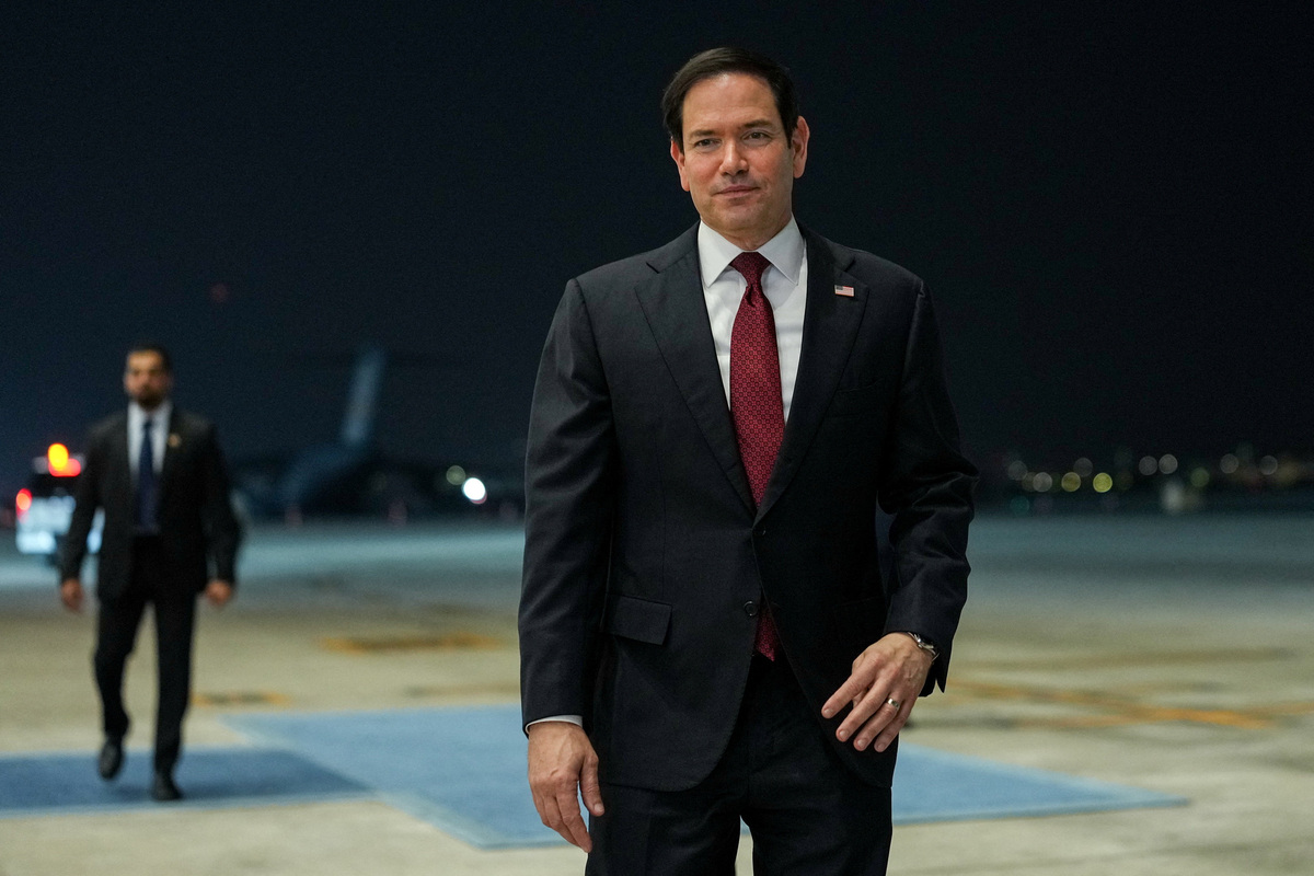 U.S. Secretary of State Marco Rubio upon his arrival at Al Bateen Executive Airport to discuss the interim deal between the U.S. and Iran with Arab Gulf allies, in Abu Dhabi, United Arab Emirates, June 23, 2026. REUTERS/Eric Lee/Pool