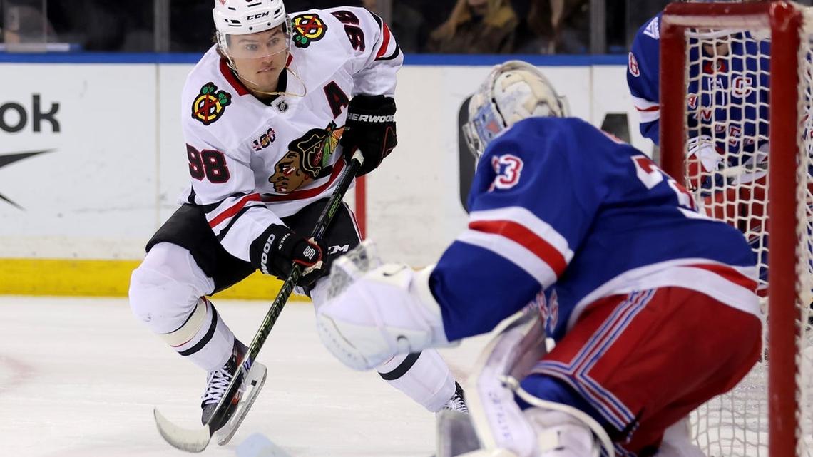 Young Blackhawks visit Devils, hope to 'grow and get better' 