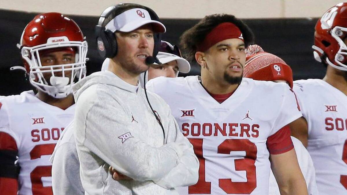  Then-OU coach Lincoln Riley talks with quarterback Caleb Williams (13) during a 37-33 loss at OSU on Nov. 27. | BRYAN TERRY/THE OKLAHOMAN / USA TODAY NETWORK 