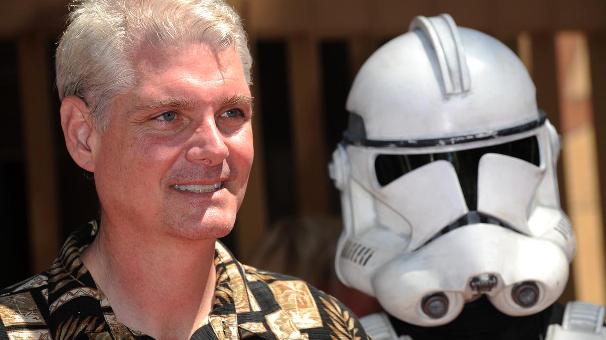 US-FILM PREMIERE-STAR WARS THE CLONE WARS. Actor Tom Kane, the voice of Yoda, at the US premiere of "Star Wars The Clone Wars" in Hollywood, California on Aug 10, 2008.     AFP PHOTO / Robyn Beck (Photo by ROBYN BECK / AFP) (Photo by ROBYN BECK/AFP via Getty Images)