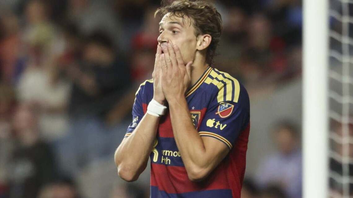 Sergi Solans scores brace as Real Salt Lake shut out Revs to snap winless streak 