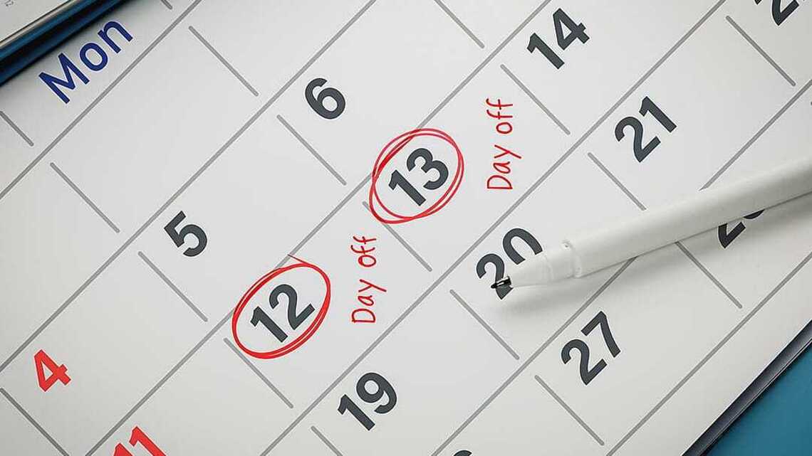 When everyone wants the holidays off: How small businesses can manage time-off requests 
