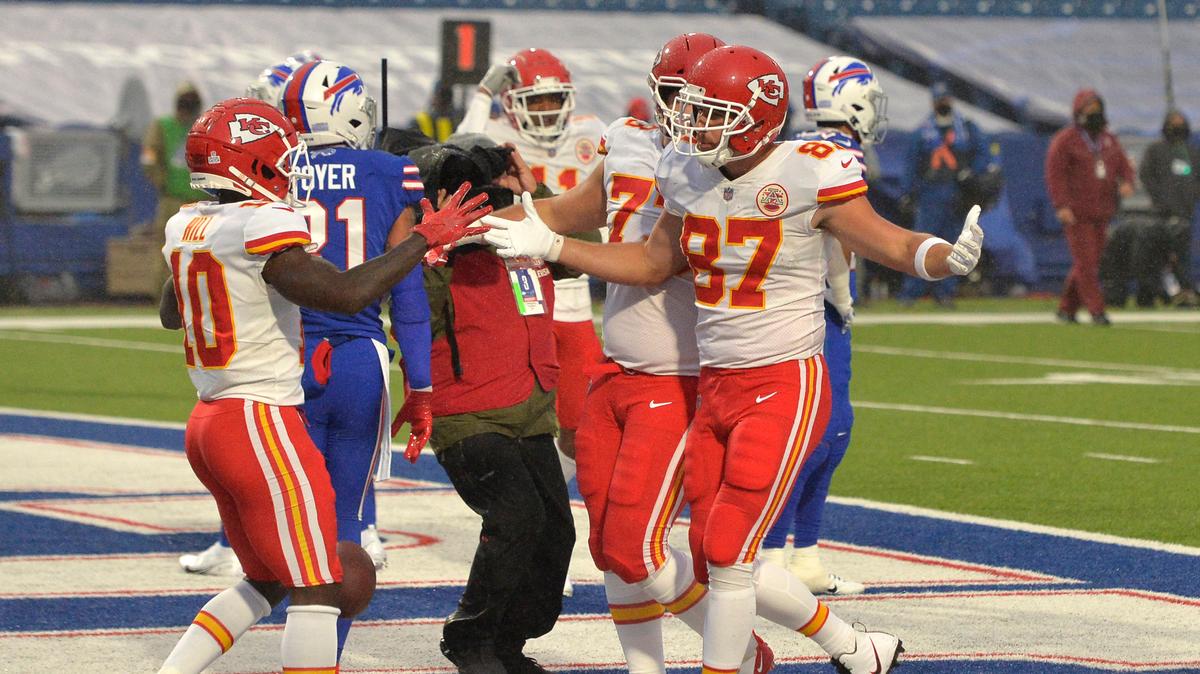 Watch highlights from Chiefs’ 26-17 win over the Buffalo Bills
