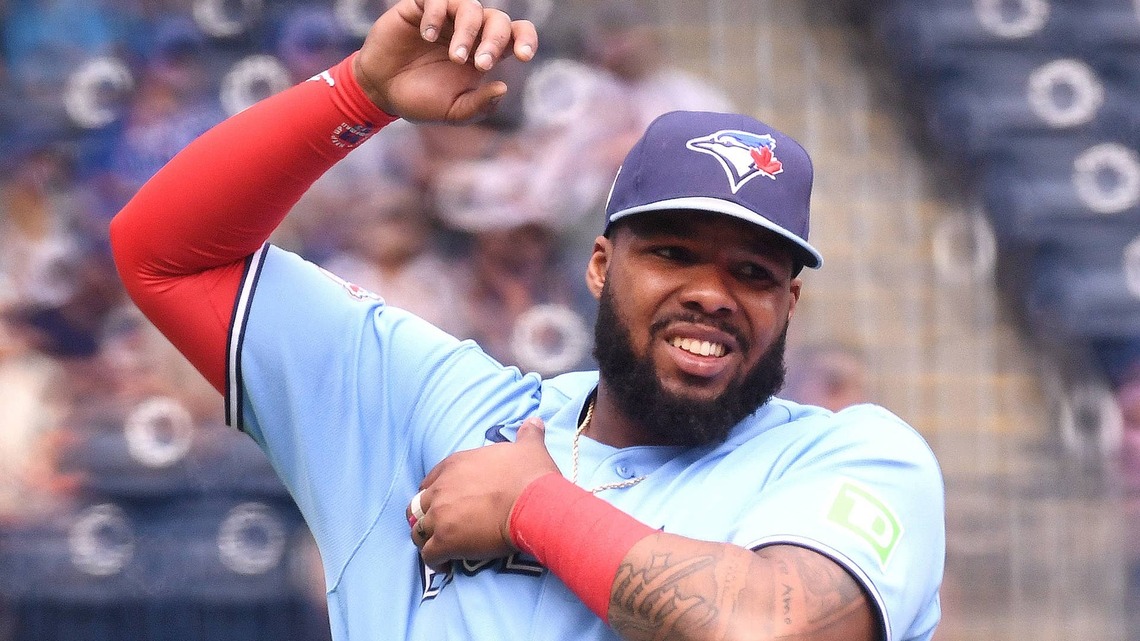 Blue Jays' John Schneider Speaks on Vladimir Guerrero Jr.'s Struggles 
