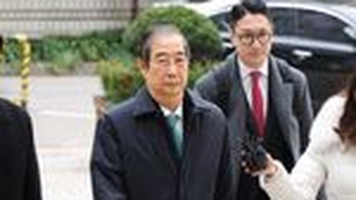 South Korea appeals court cuts jail sentence for ex-PM Han Duck-soo to 15 years 