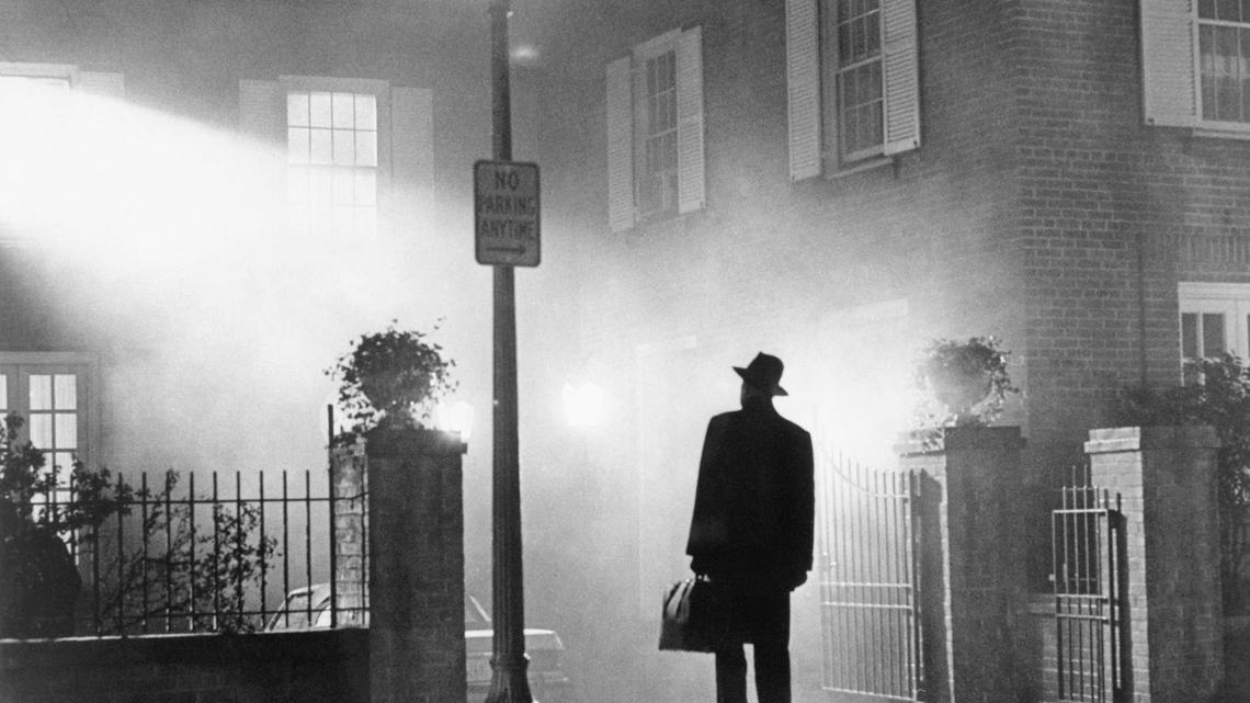 1973 Horror Film's Set Burned Down During Production - Only One Room Survived Untouched 