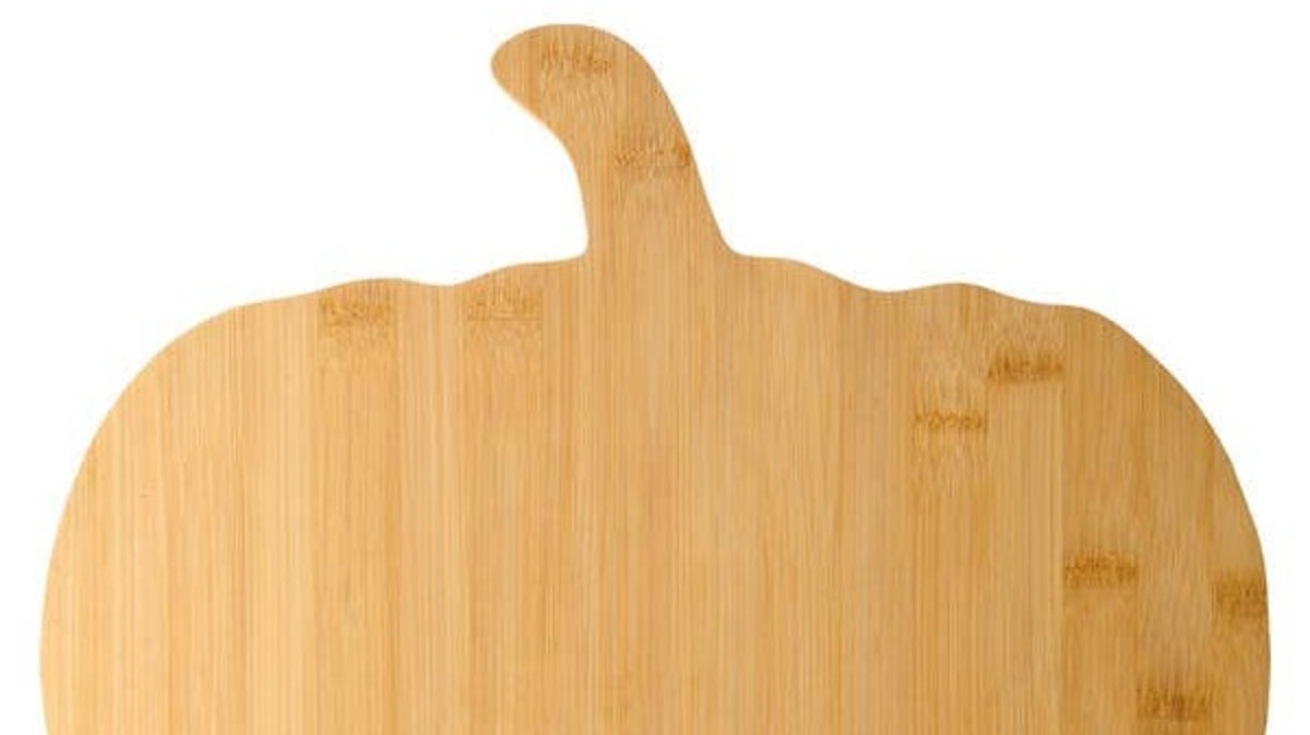 Aldi's $10 Pumpkin Serving Board Brings Fall Spice to Your Kitchen