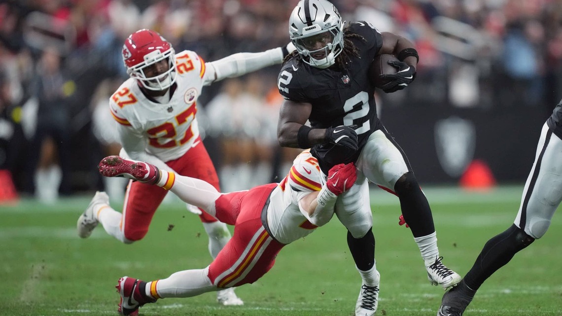 Klint Kubiak Won't Say How Serious Ashton Jeanty's Ankle Injury Really Is 