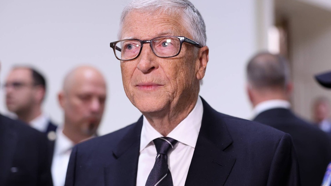 Bill Gates owns $25 billion in Republic Services stock 