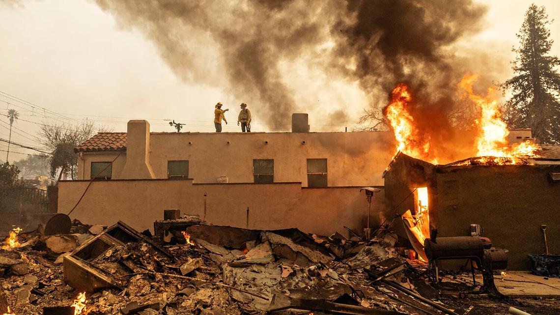 Officials considered warning Altadena before Eaton fire, but no alert was sent 