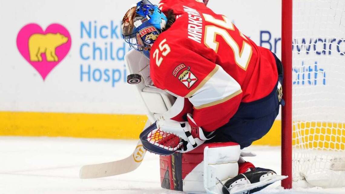 Panthers G Jacob Markstrom injured in practice, out 10-14 days