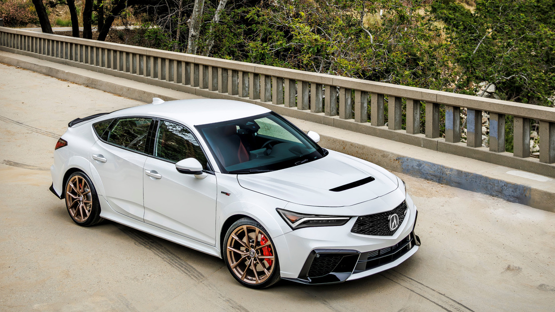 The list of cars with stick shifts has gotten shorter and shorter 
