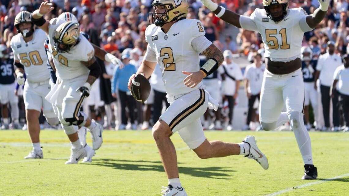 QBs in the spotlight as Vanderbilt visits No. 2 Georgia  