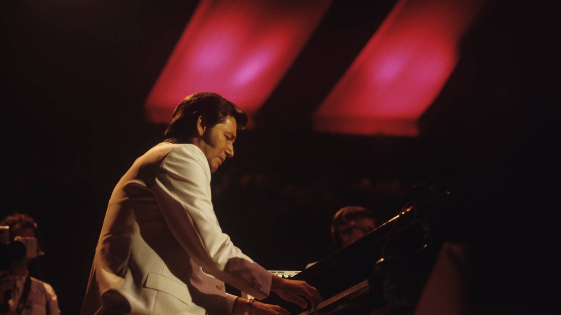 Country Piano Legend Behind Elvis Presley's Hits, Known for His Signature 'Slip Note' Style, Would Have Turned 93 