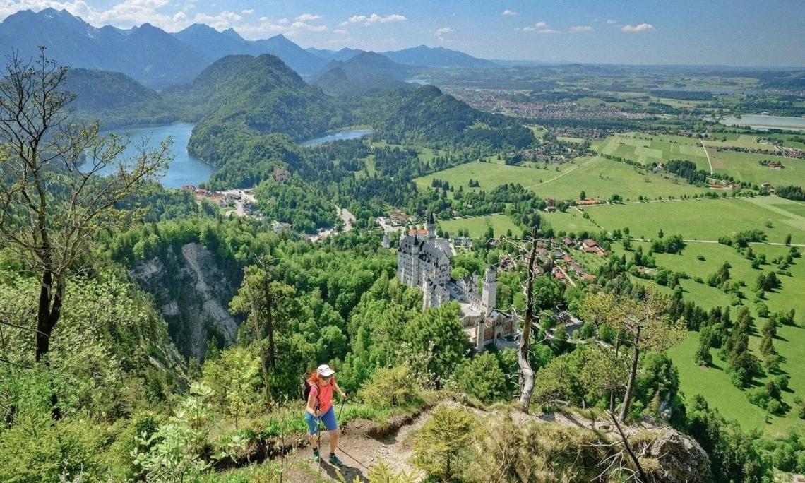  Courtesy of EF Adventures 