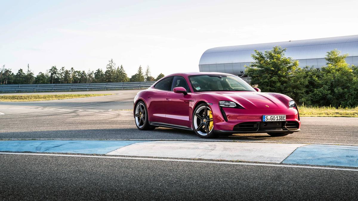  Porsche Taycan Turbo S