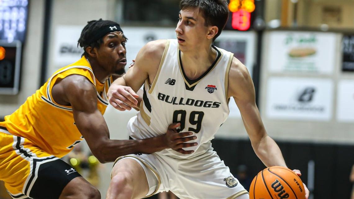 Pitt adds Bryant transfer G Timofei Rudovskii  