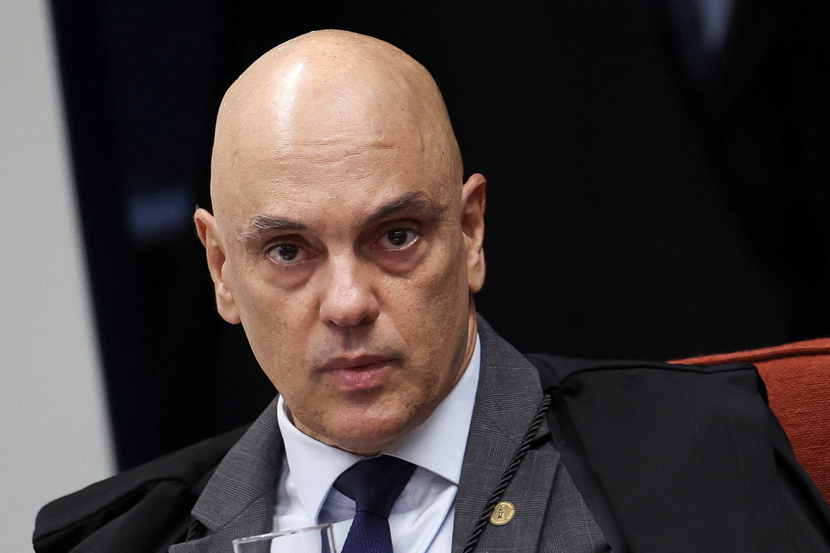 Brazil's Supreme Court Justice Alexandre de Moraes attends a session during the trial of Brazilian former lawmaker Eduardo Bolsonaro, accused of coercion in the course of legal proceedings related to his international actions targeting the case that led to the conviction of his father, former Brazilian President Jair Bolsonaro, at the Supreme Court in Brasilia, Brazil, June 16, 2026. REUTERS/Adriano Machado