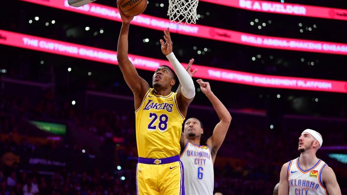 Injury-plagued Lakers look to regroup vs. Warriors 