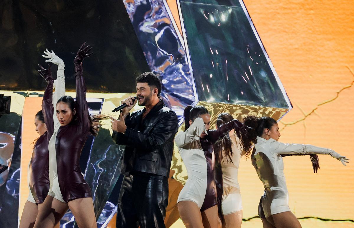 Noam Bettan, representing Israel, performs "Michelle" during dress rehearsal 2 of the first semi-final of the 2026 Eurovision Song Contest in Vienna, Austria, May 11, 2026. REUTERS/Lisa Leutner