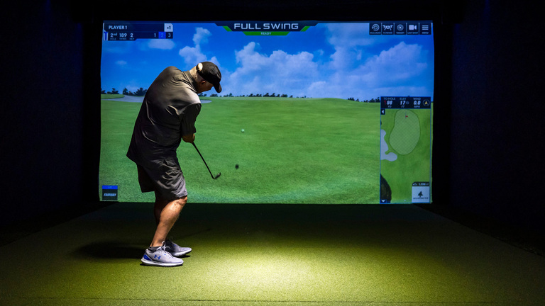 24-hour ‘high-tech’ indoor golf facility to open in Roseville