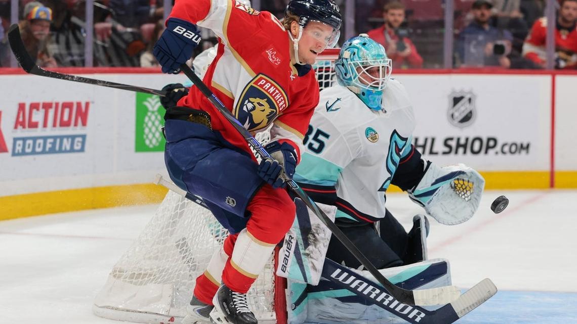 Panthers edge Kraken in shootout in Paul Maurice's 2000th game 