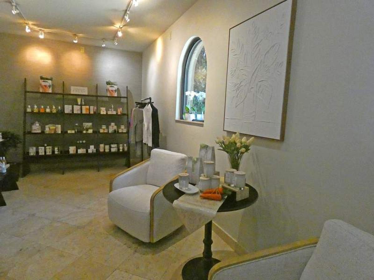  The entrance to the spa has a peaceful feel. Photo credit: Kathleen Walls 