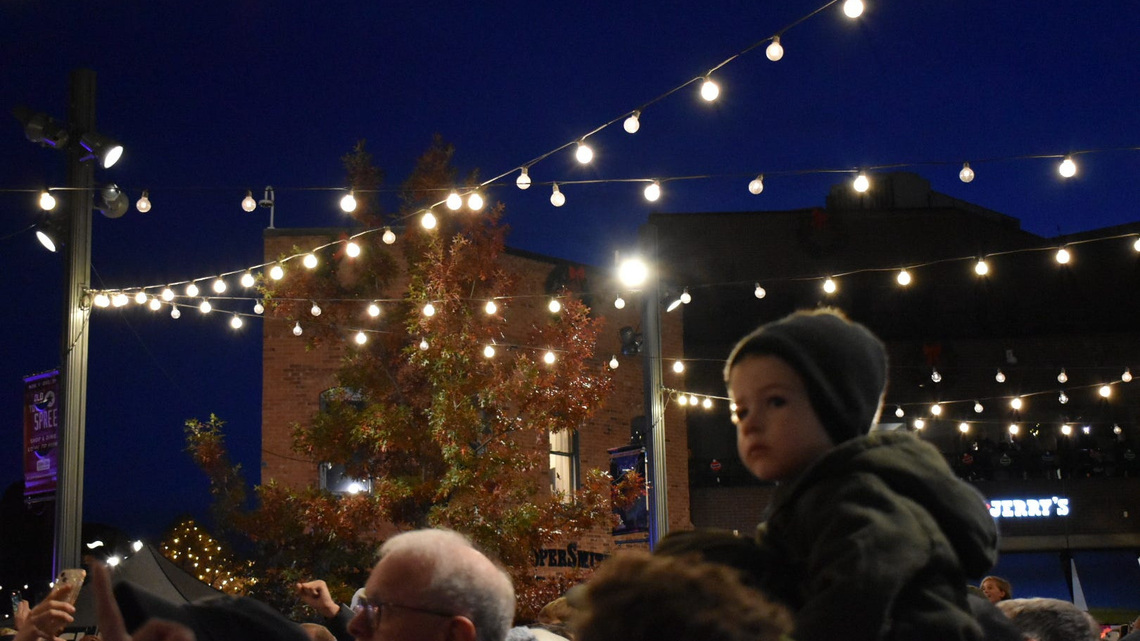 Fort Collins' downtown holiday lights to be switched on for season