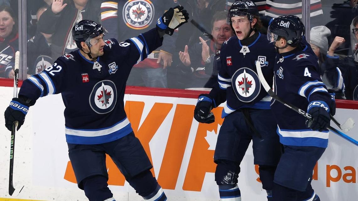 Jets, Blues in desperate need of win to keep hope alive 