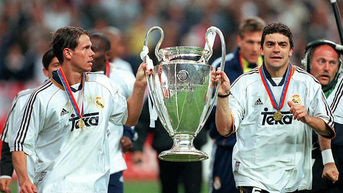  Redondo (left) was a pivotal figure in Madrid's 2000 Champions League win. | Michael Mayhew/Sportsphoto/Allstar via Getty Images 
