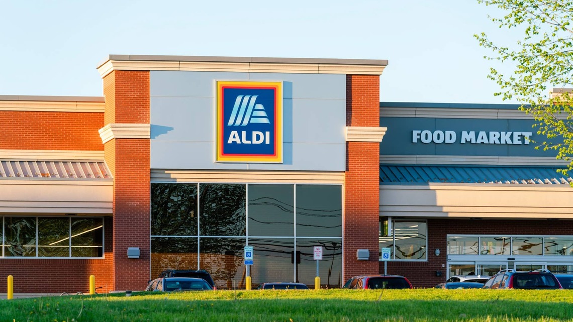 Aldi's Cute New Cast-Iron Baking Pots Turn Your Kitchen Into a French Bistro 