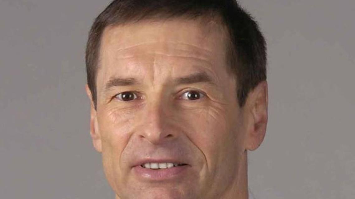  Make Drywall Hole Repairs Like a Pro 