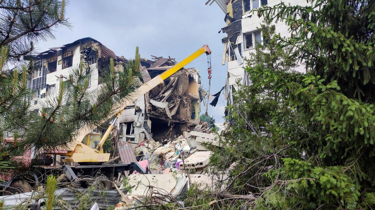 FILE PHOTO: Rescuers work amid debris of a destroyed dormitory building of the Starobilsk College of Luhansk Pedagogical University following an overnight attack, what Russian-installed authorities called a Ukrainian drone strike, in the course of the Russia-Ukraine conflict in the town of Starobilsk (Starobelsk) in the Luhansk region, a Russian-controlled area of Ukraine, May 22, 2026. Picture taken with a mobile phone. REUTERS/Pavel Klimov/File Photo