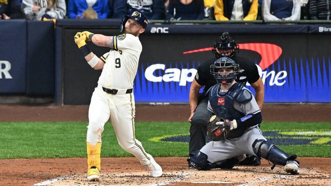 What's Next for Brewers After World Series Run: Contracts, Free Agents, Trade Candidates and More