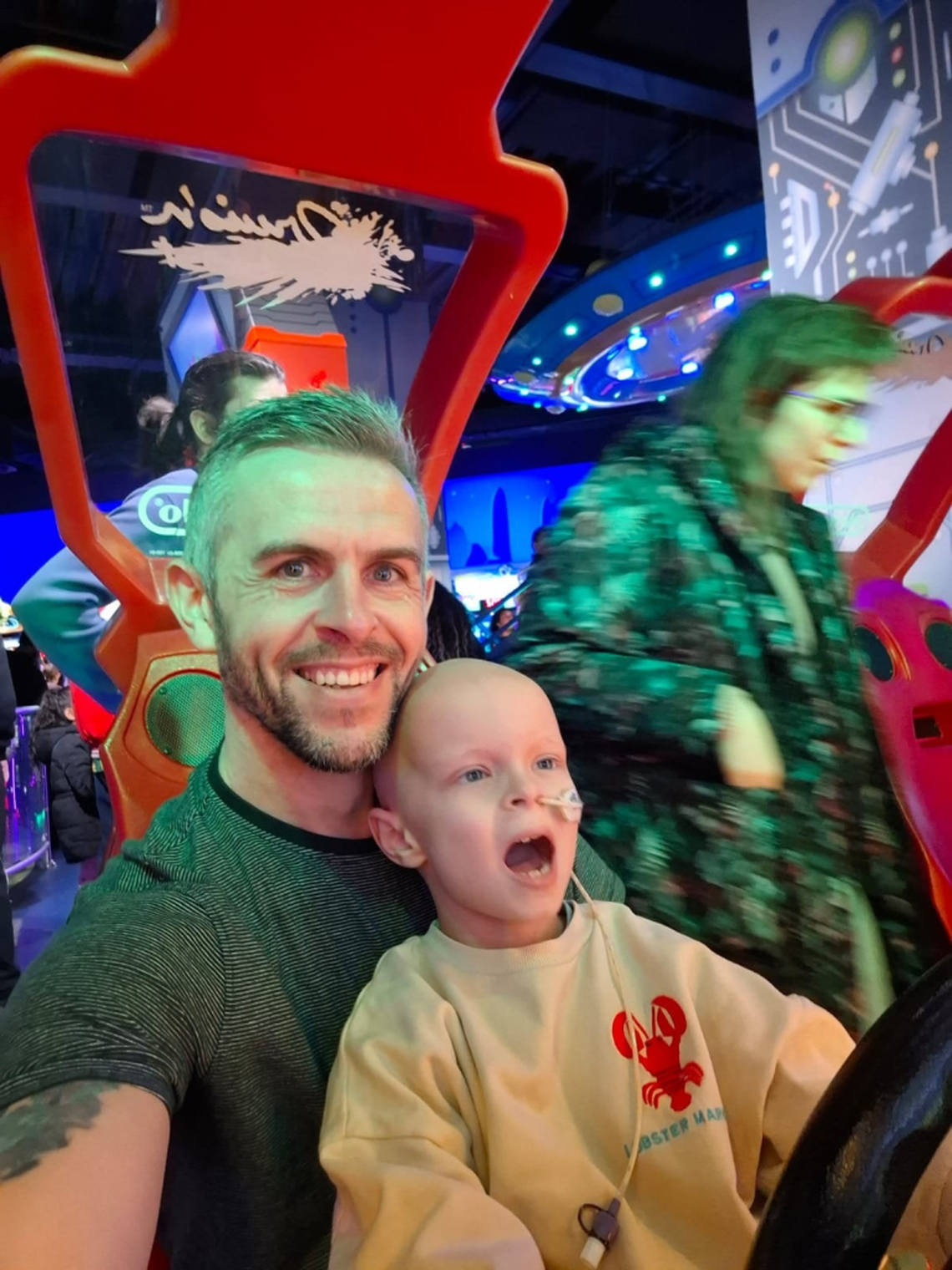  (Ian Hemms via SWNS) 